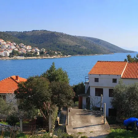 By The Sea Businci, Ciovo - 4668 * Trogir