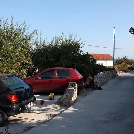 Apartment By The Sea Businci, Ciovo - 4668 Trogir